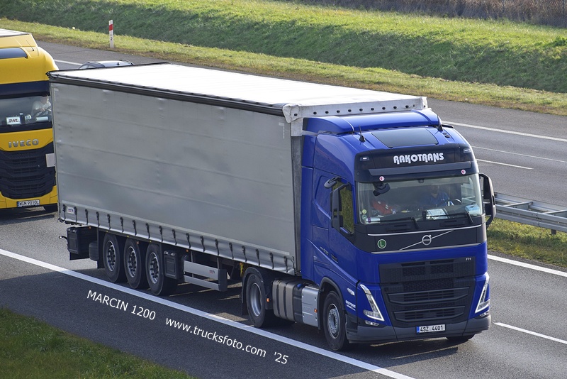 _DSC5431 RAKOTRANS-crop-VOLVO FH5.JPG