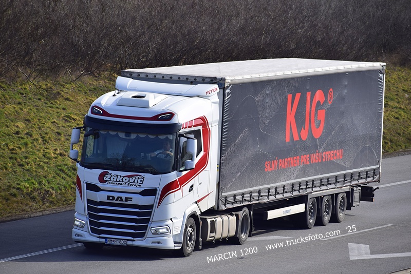 _DSC2219 ZAKOVIC-crop-DAF.JPG