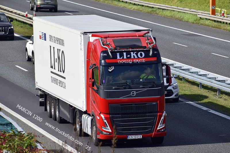 _DSC2384 LI-KO NOWY SĄCZ-crop-VOLVO FH5.JPG