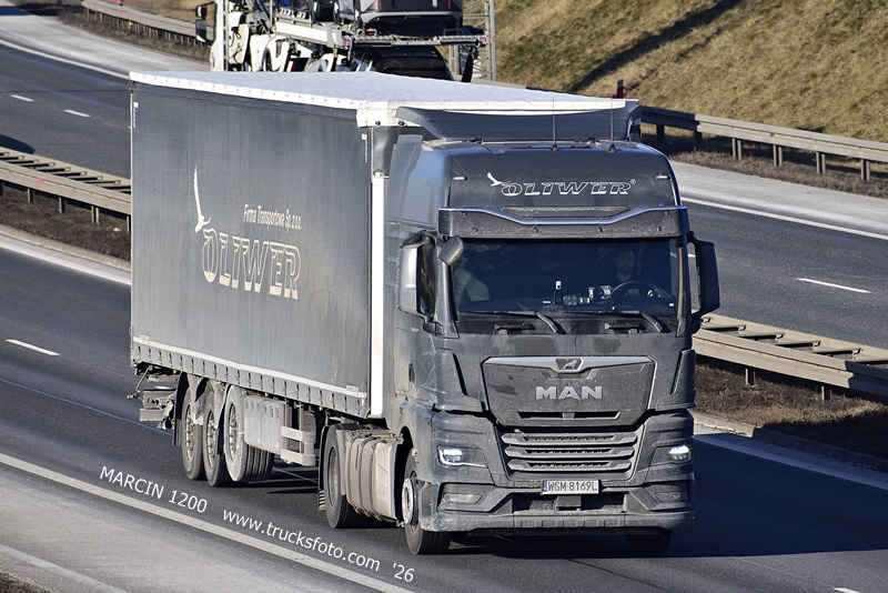 _DSC1096 OLIWER-crop-MAN TGX II.JPG