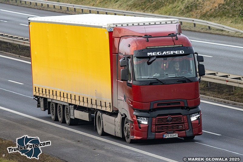 Renault Range T Evo - Megasped.jpg