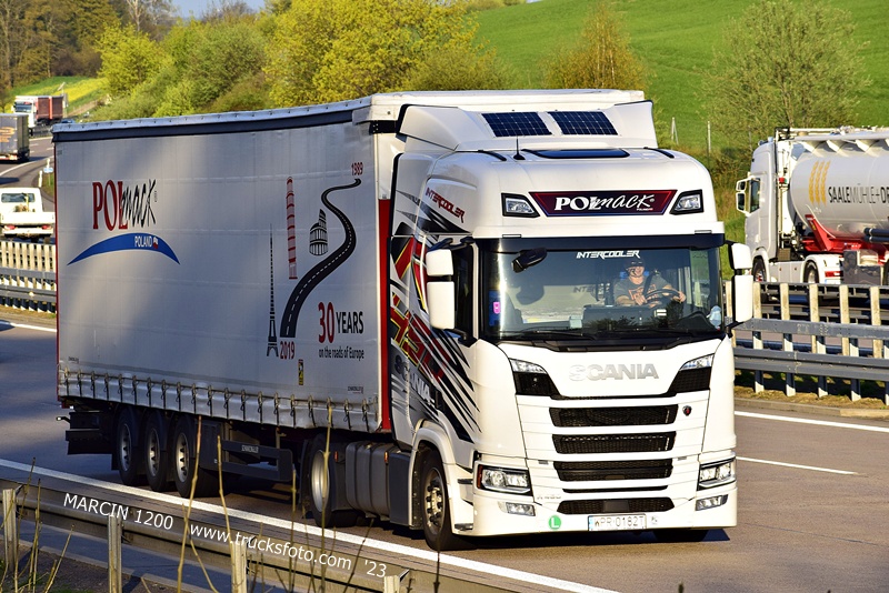 _DSC2598 POL MACK-crop-SCANIA.JPG