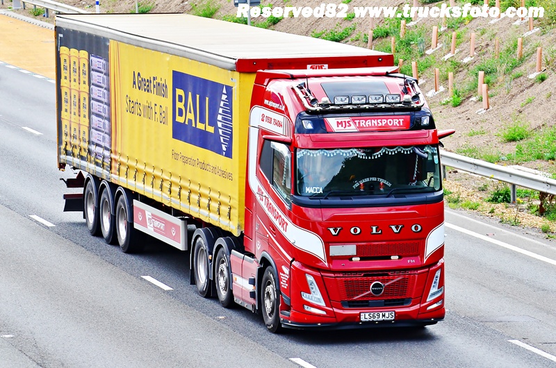 DSC_5232 Mjs Transport.JPG