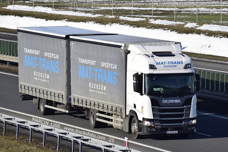MAT-TRANS RZESZÓW-crop-SCANIA R.JPG