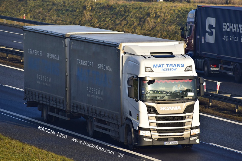_DSC8427 MAT TRANS RZESZÓW-crop-SCANIA R.JPG