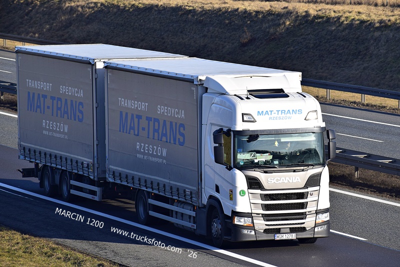 _DSC2393 MAT TRANS RZESZÓW-crop-SCANIA R.JPG