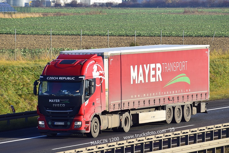 _DSC7156 MAYER TRANSPORT-crop-IVECO STRALIS.JPG