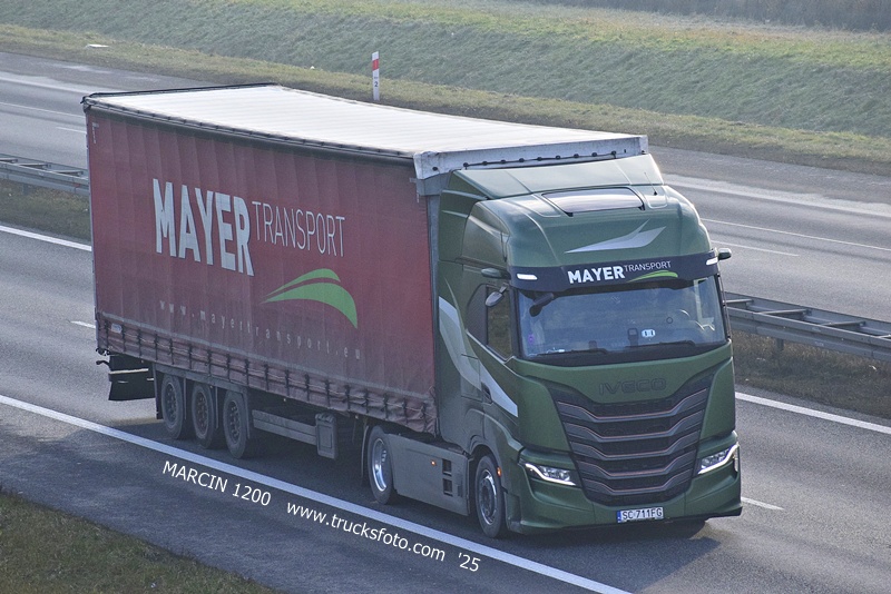 _DSC7530 MAYER TRANSPORT-crop-IVECO S-WAY.JPG