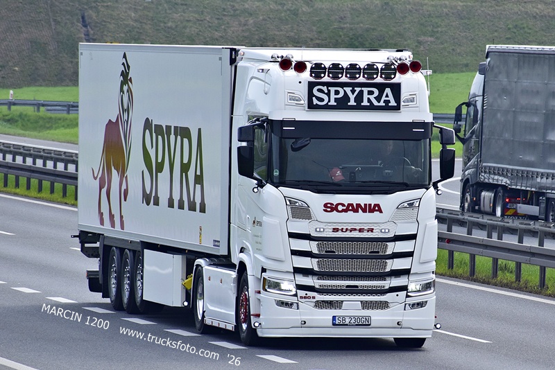 _DSC7225-crop-SPYRA - SCANIA S560.JPG