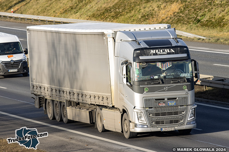 Volvo FH4 - Mucha Trans.jpg