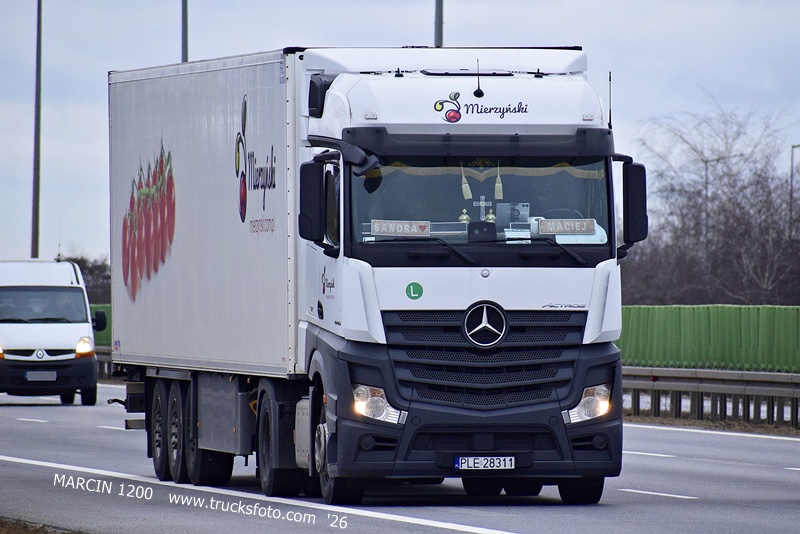 _DSC1827 MIERZYŃSKI-crop-ACTROS MP4.JPG