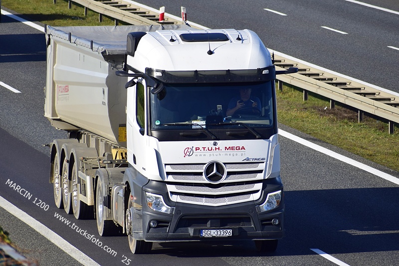 _DSC4024 P.T.U.H. MEGA-crop-ACTROS MP5.JPG