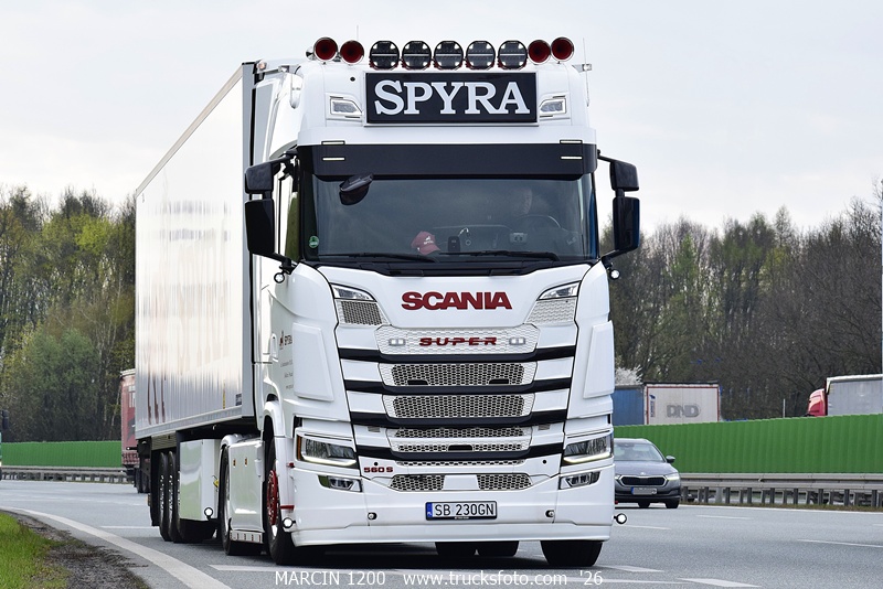 _DSC7251-crop-SPYRA - SCANIA S560.JPG