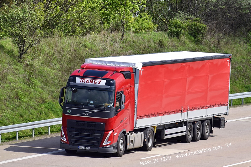 _DSC1588 TRAMEX-crop-VOLVO FH5.JPG