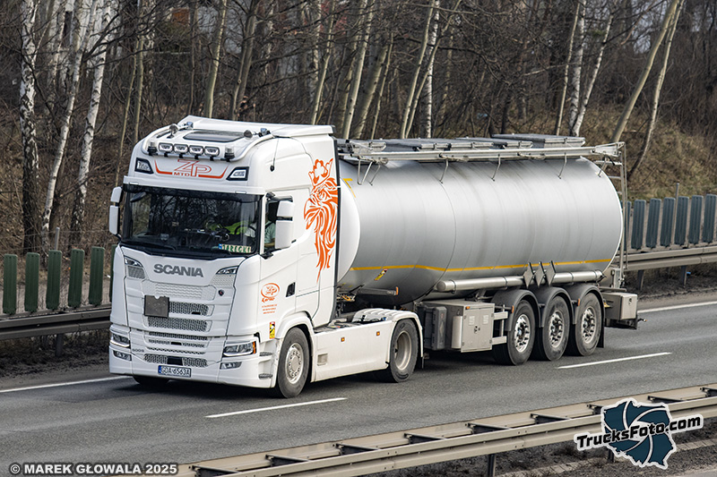 Scania 500S - MTD ZP.jpg