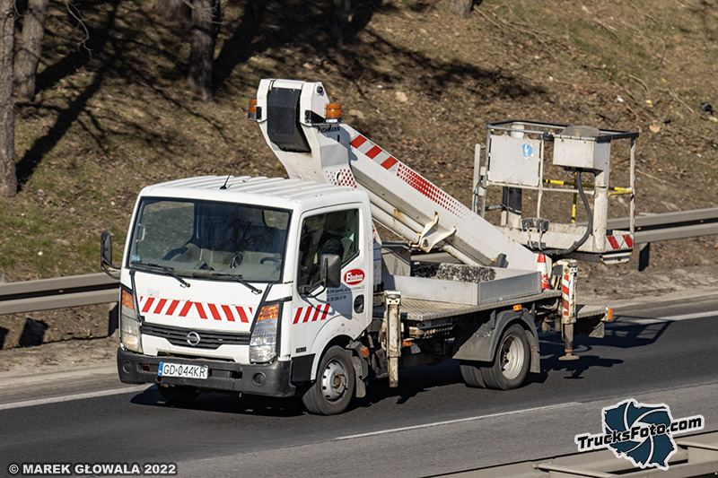 Nissan Cabstar - Elbudrem.jpg