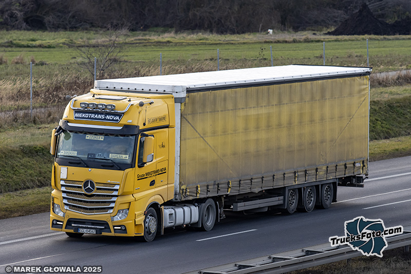 Mercedes-Benz Actros - Niekotrans-Nova.jpg