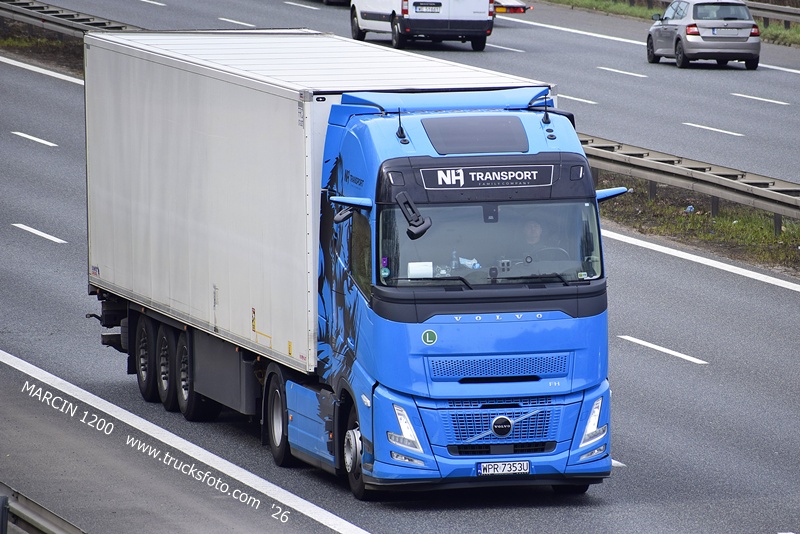 _DSC4382 NH TRANSPORT-crop-VOLVO FH AERO.JPG