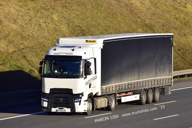_DSC8815 GRUPA NIEKOTRANS-NOVA-crop-RANGE-T EVO.JPG