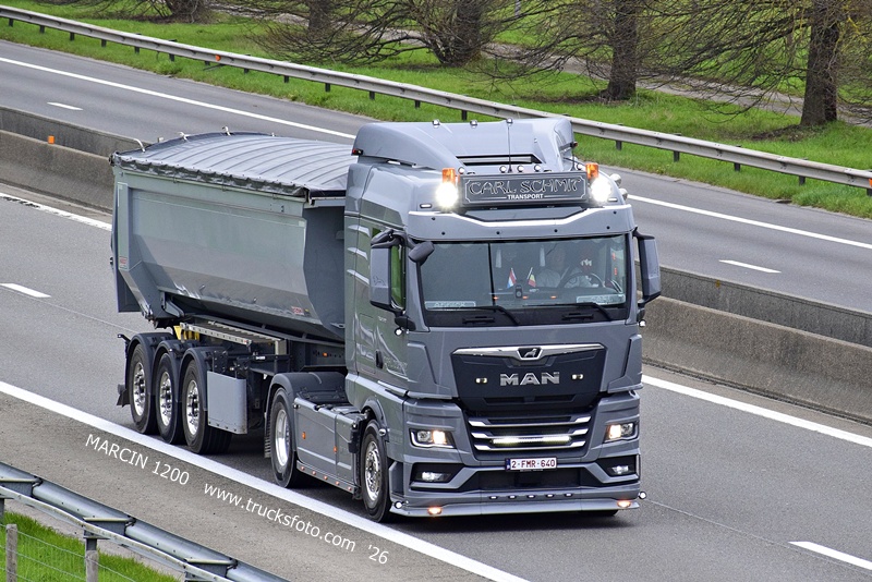 _DSC4986 CARL SCHMIT-crop-MAN TGX II.JPG