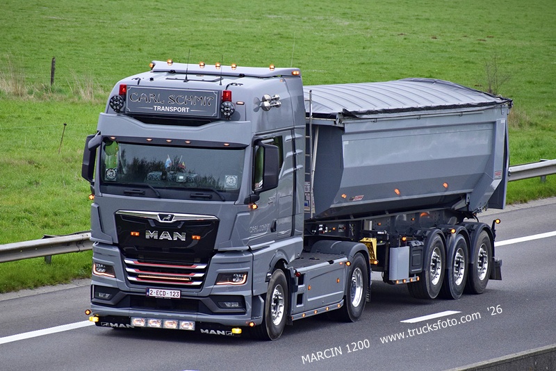 _DSC4591 CARL SCHMIT-crop-MAN TGX II.JPG