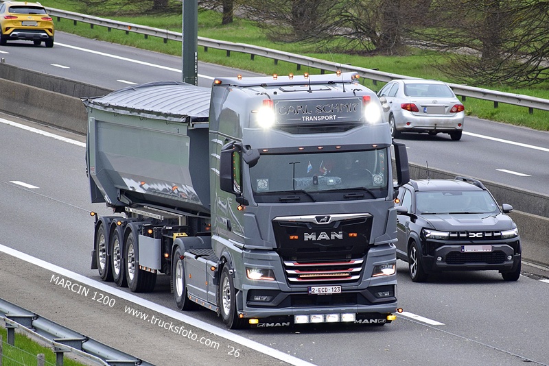 _DSC4736 CARL SCHMIT-crop-MAN TGX II.JPG