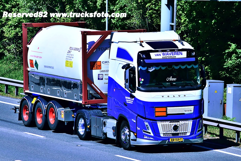 CSC_0498 Van Waveren Amsterdam.JPG