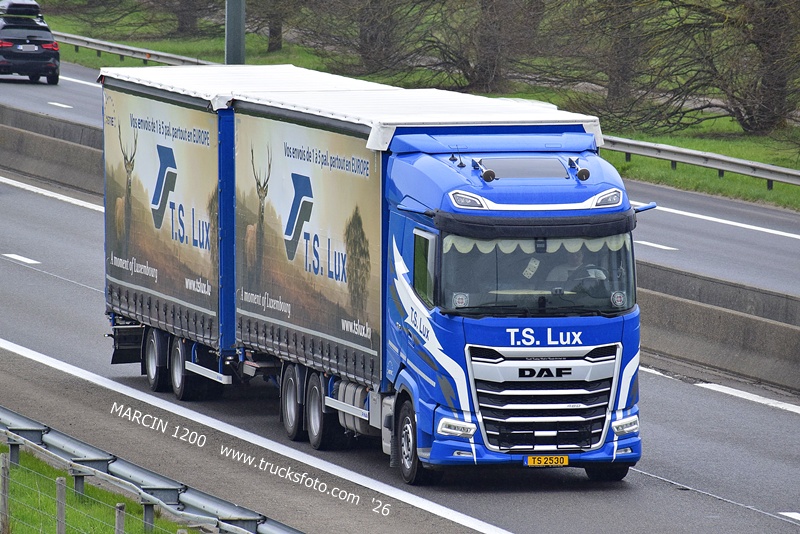 _DSC5196 TS LUX-crop-DAF XG.JPG