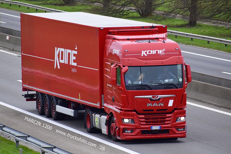 _DSC4580 KOINE-crop-MAN TGX II.JPG
