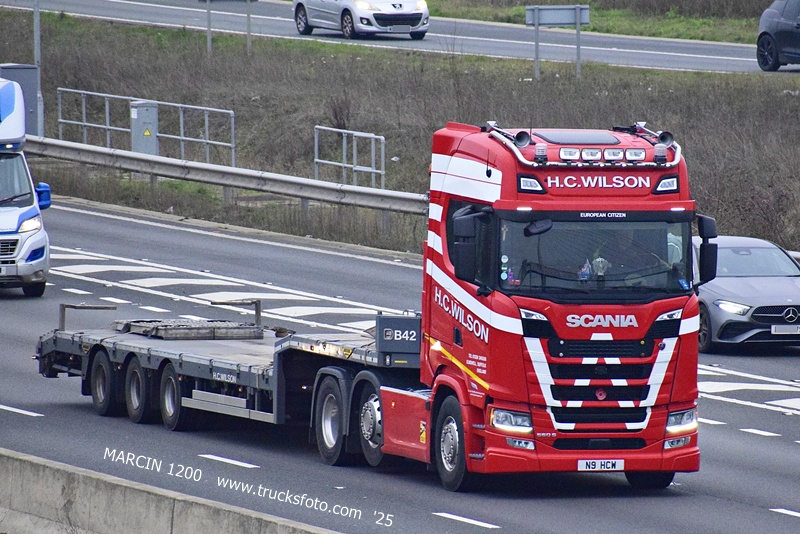 _DSC0152 H.C.WILSON-crop-SCANIA S560.JPG