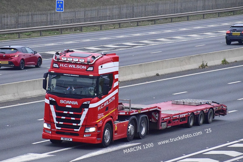 _DSC9992 H.C.WILSON-crop-SCANIA S560.JPG