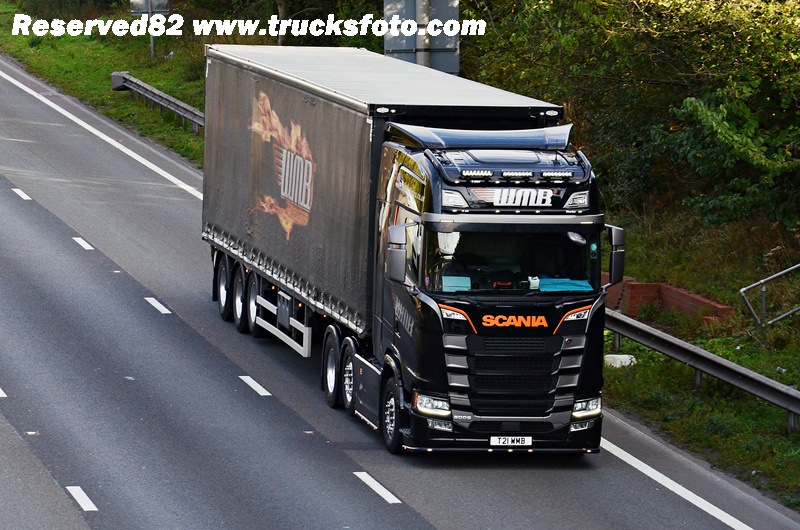 DSC_4212 WMB.JPG
