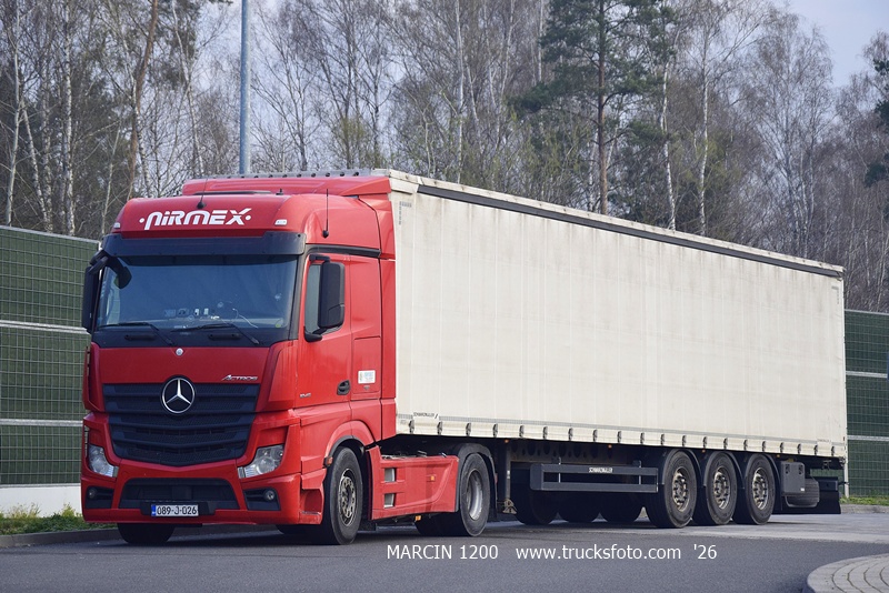 _DSC4472-crop-NIRMEX - ACTROS MP4.JPG