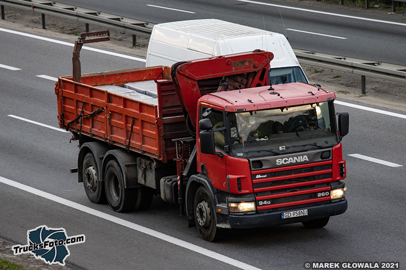 Scania 94D 260.jpg