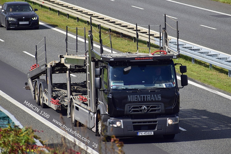 _DSC2337 MIENTTRANS-crop-RENAULT PREMIUM.JPG