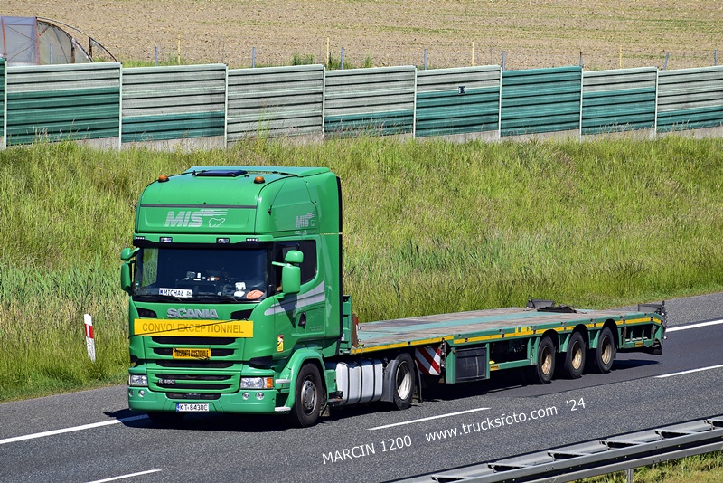 _DSC00011 (737) MIŚ-crop-SCANIA R.JPG
