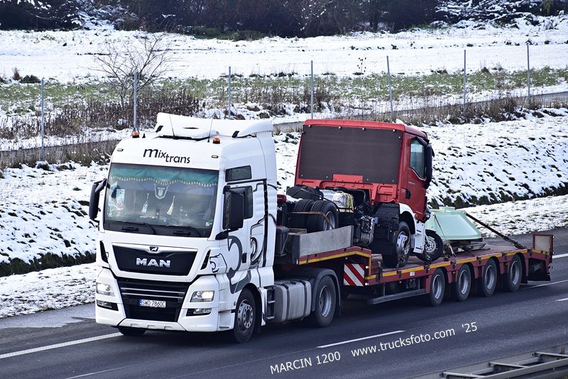 _DSC6172 MIXTRANS-crop-MAN TGX.JPG