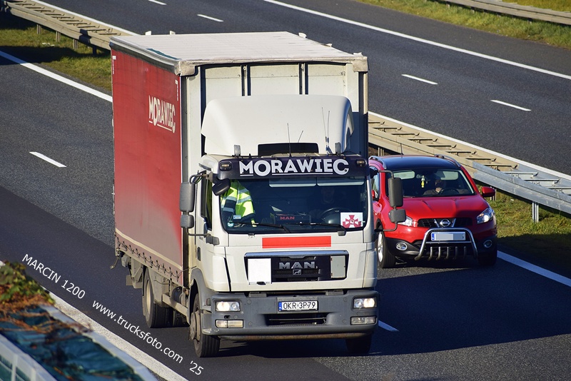 _DSC3859 MORAWIEC-crop-MAN TGM.JPG