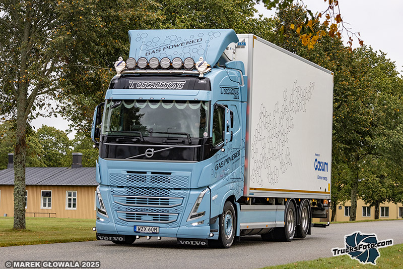 Volvo FH5 LNG - T.Oscarssons.jpg