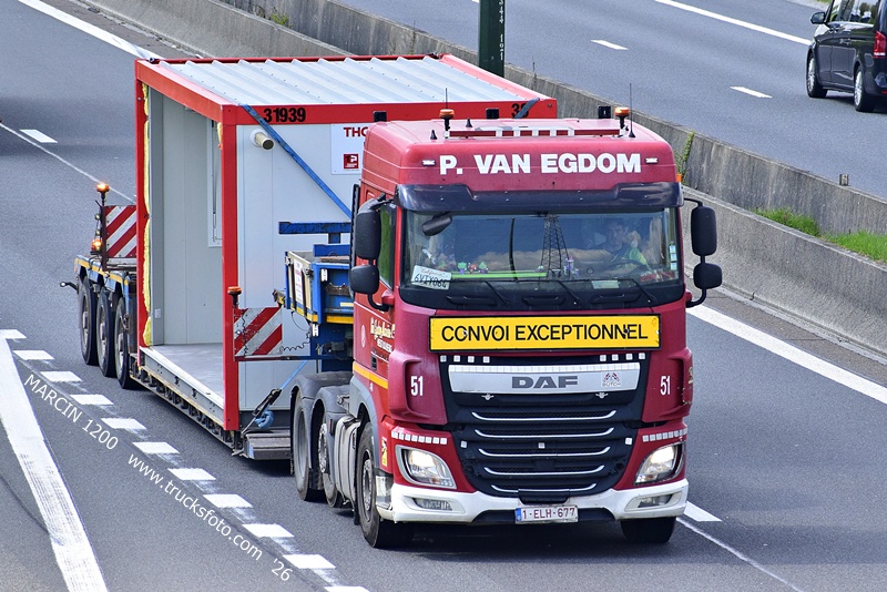 _DSC6381 P.VAN EGDOM-crop-DAF XF 106.JPG