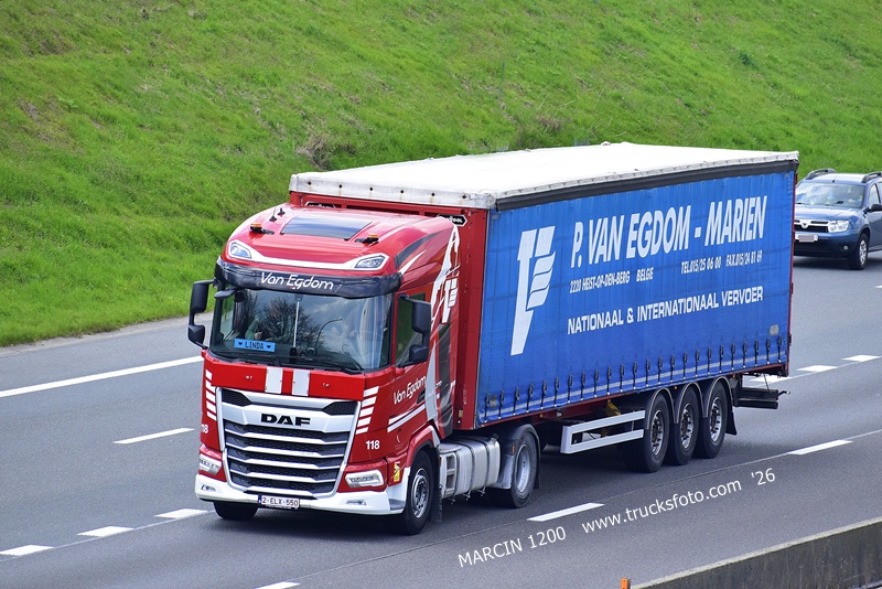 _DSC6246 VAN EGDOM-crop-DAF XG.JPG