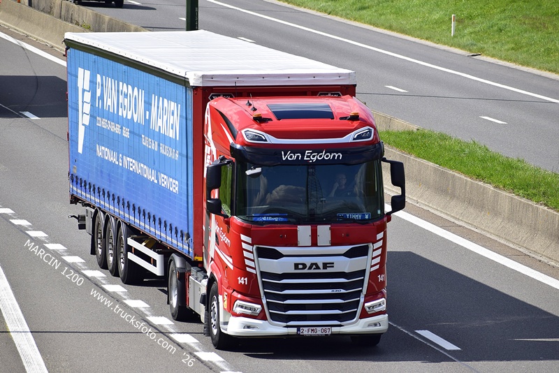 _DSC6443 VAN EGDOM-crop-DAF XG.JPG