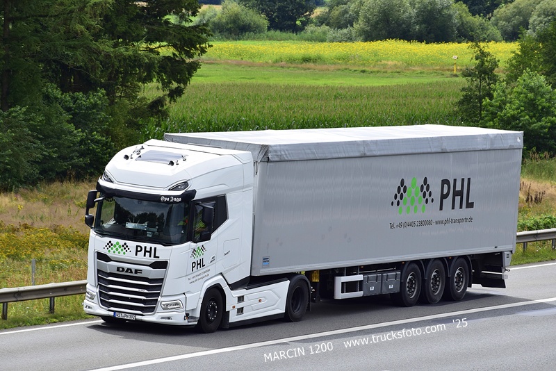 _DSC9259 PHL-crop-DAF XG+.JPG