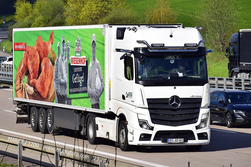 _DSC2881 BSG-crop-ACTROS MP5.JPG