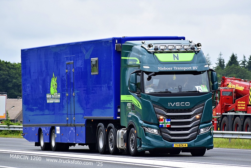 _DSC0140 NIEBOER TRANSPORT BV-crop-IVECO S-WAY.JPG