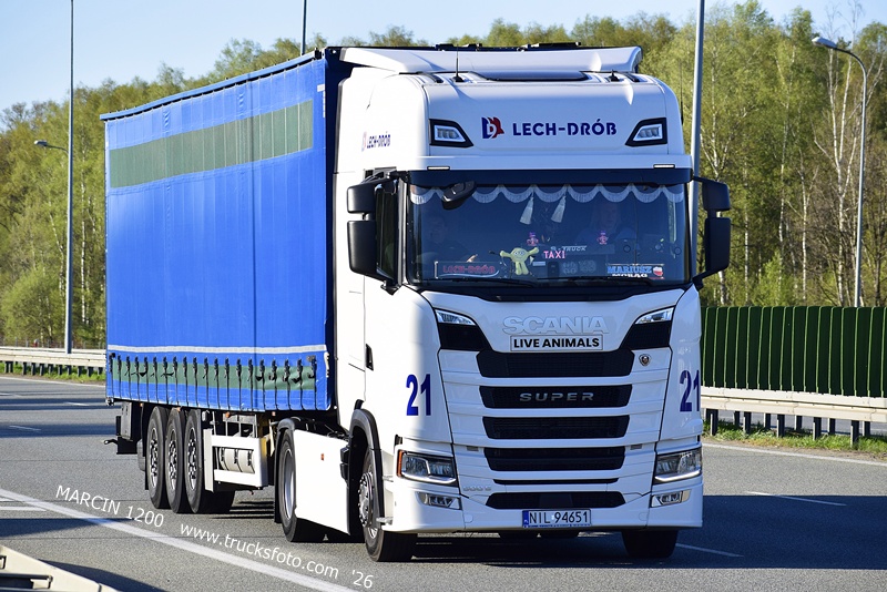_DSC7300-crop-SCANIA S500 SUPER.JPG