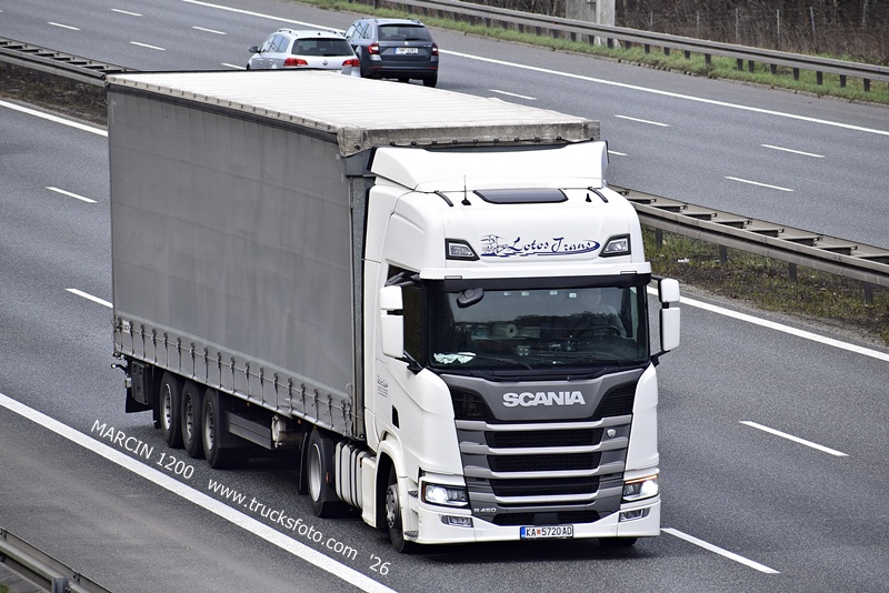 _DSC4357 LOTOS TRANS-crop-SCANIA R450 NG.JPG