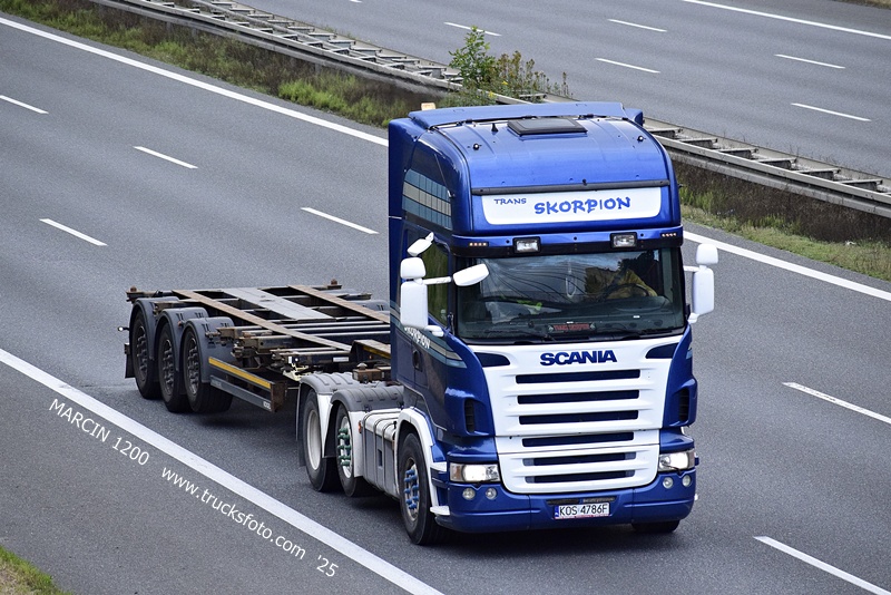 _DSC1960 TRANS SKORPION-crop-SCANIA R.JPG
