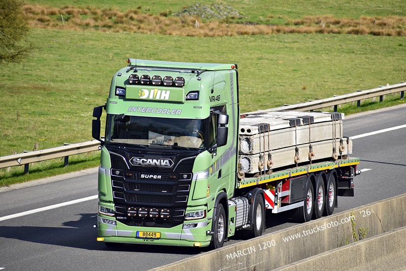_DSC6632 DMH-crop-SCANIA S500 - VR46.JPG