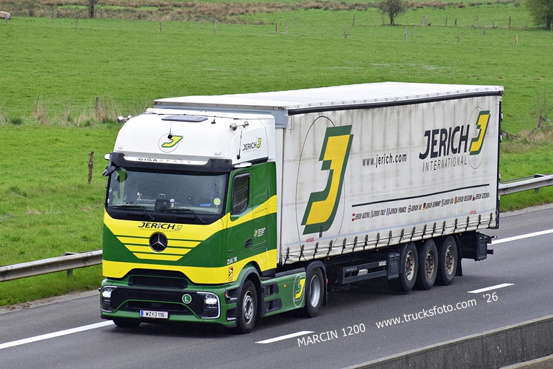 _DSC4993 JERICH-crop-ActrosL ProCabin.JPG